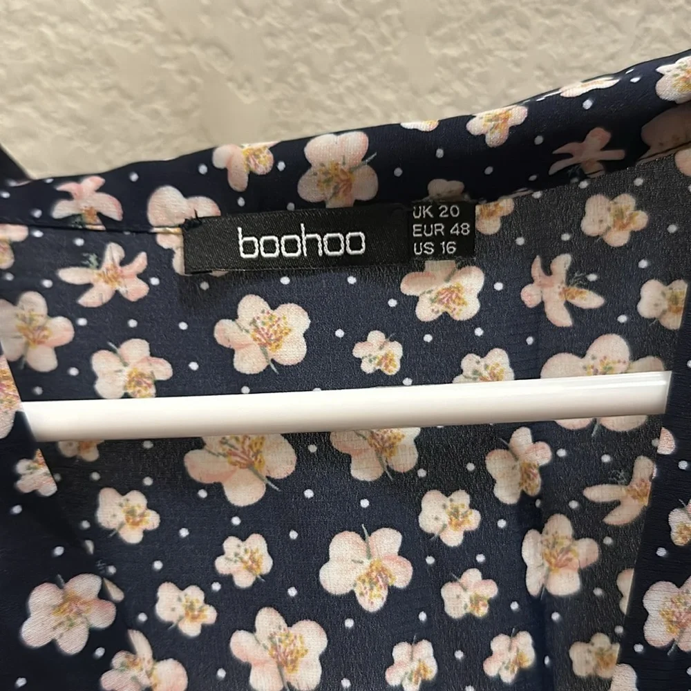 HP x 2 🎉 BOOHOO Midi Floral Dress - Picture 4 of 7